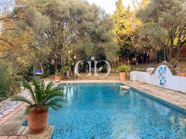 Maison vente à Ceyreste, Principauté de Monaco