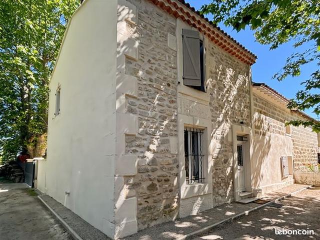 Maison vente à Arles, La Salle Les Alpes