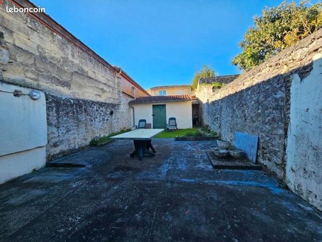 Maison vente à Sauveterre-de-Guyenne, Gironde