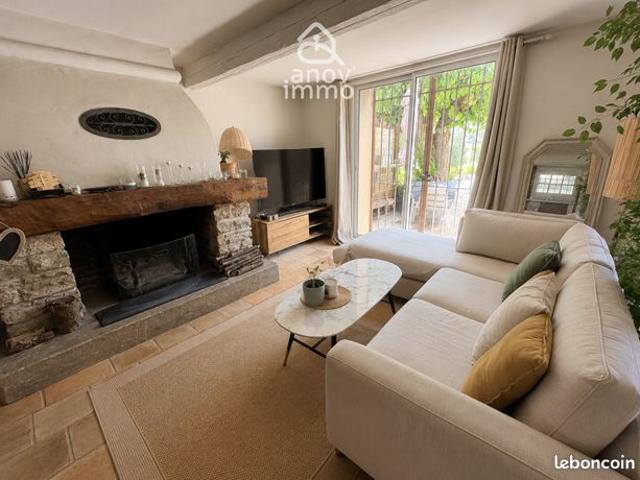 Maison vente à Forcalquier, Le Castellet
