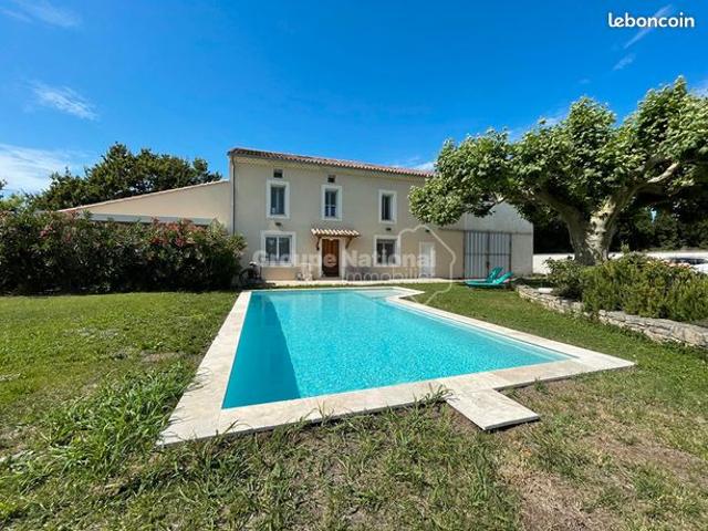 Maison vente à Carpentras, Monteux