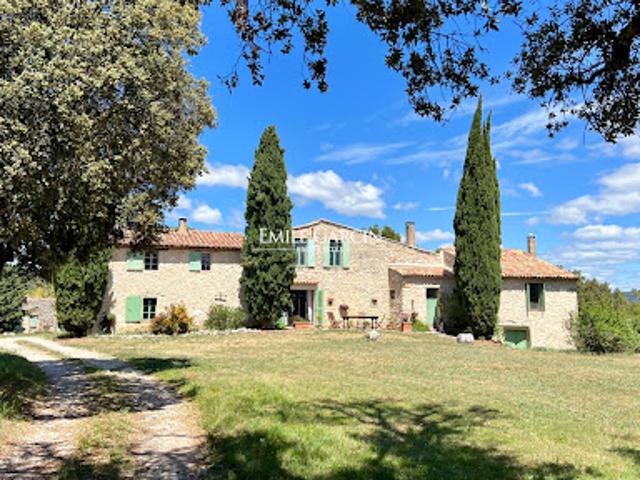 Ferme vente à Apt, La Bastide-des-jourdans