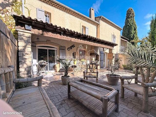 Maison vente à Cabannes, Bouches-du-Rhône
