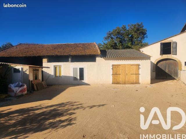 Maison vente à Nîmes, Castillon-du-gard