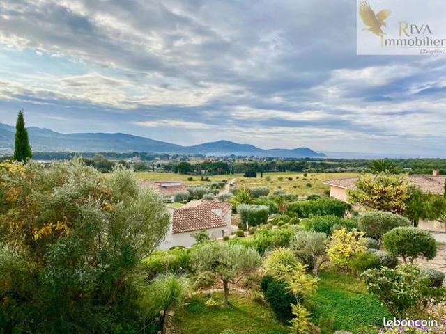 Maison vente à Arrondissement de Toulon, La Cadière-d'azur