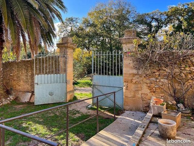 Maison vente à Nîmes, Aigaliers