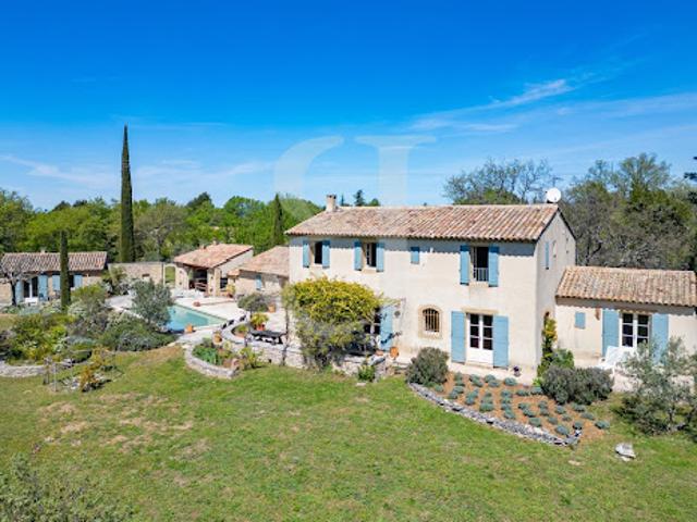 Ferme vente à Apt, Ménerbes