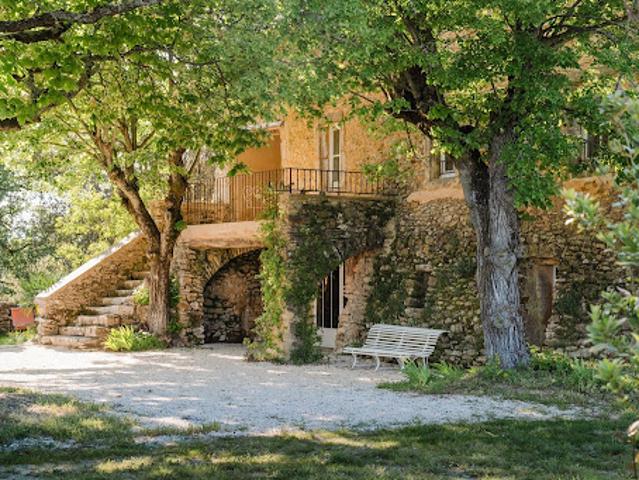 Ferme vente à Nîmes, Uzès