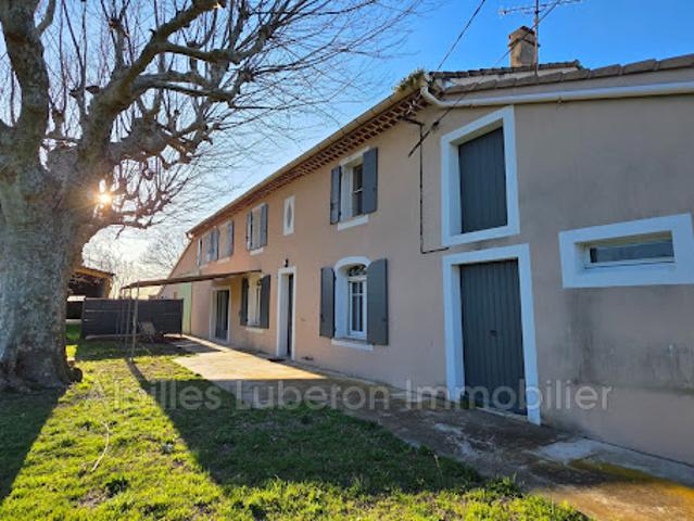 Ferme vente à Arles, Mollégès