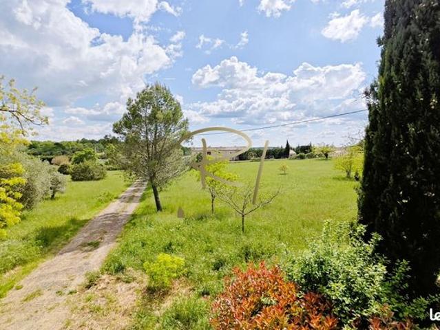 Maison vente à Nîmes, Issirac