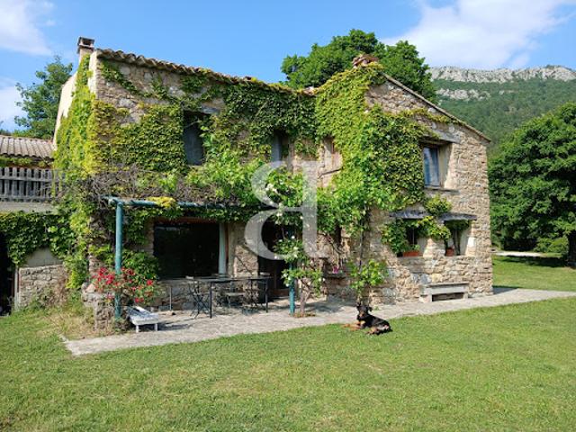 Ferme vente à Buis-les-Baronnies, Drôme