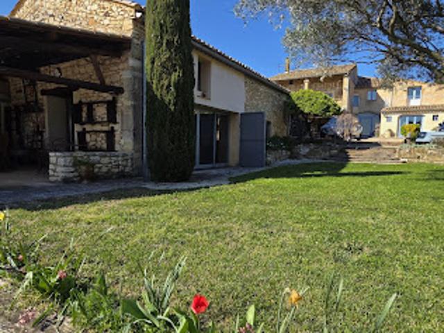 Ferme vente à Nîmes, Uzès