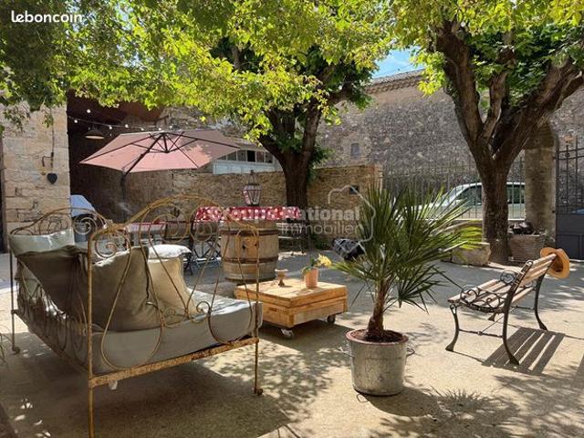 Maison vente à Nîmes, Goudargues