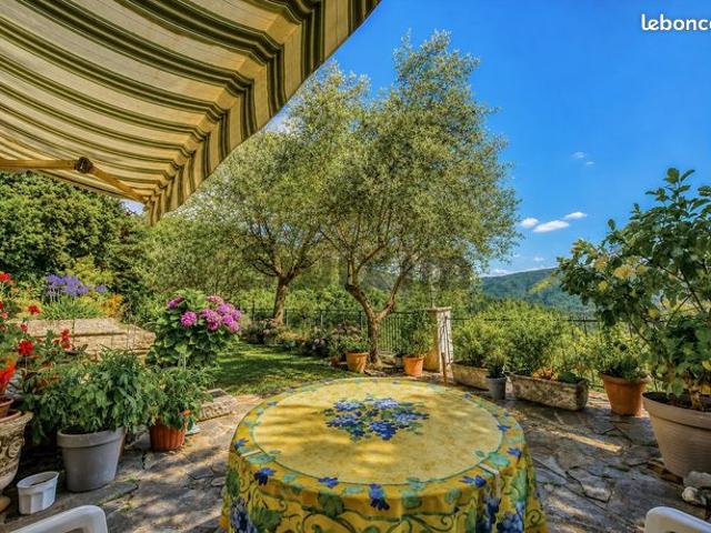 Maison vente à Le Collet-de-Dèze, Lozère