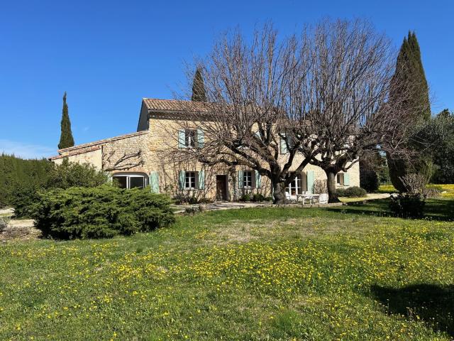 Maison vente à Carpentras, Séguret