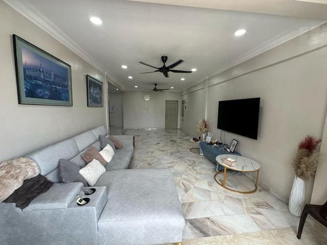 Townhouse for rent in Selayang, Selangor