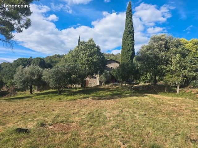 Maison vente à Nontron, Mialet