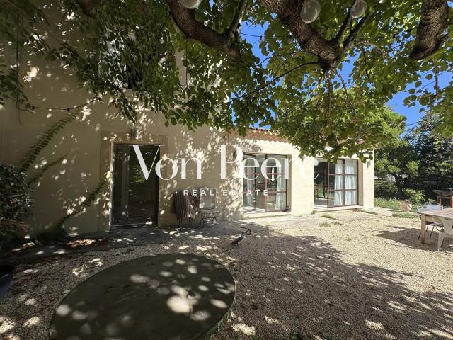 Maison vente à Arles, Paradou