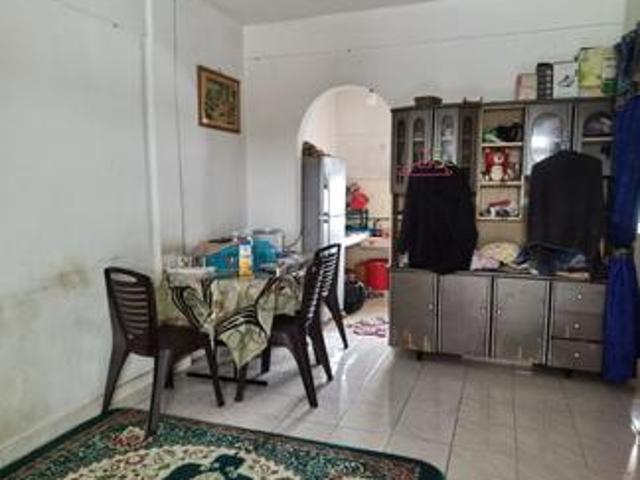Flat for sale in Selayang, Selangor