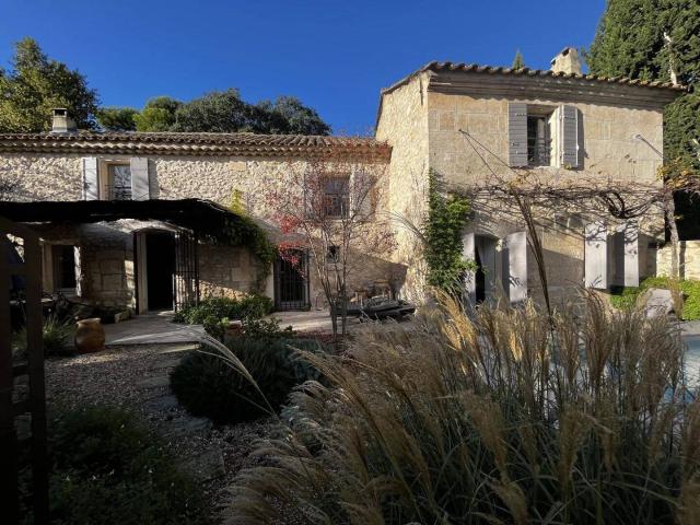 Maison location à Les Seniorales, Paradou