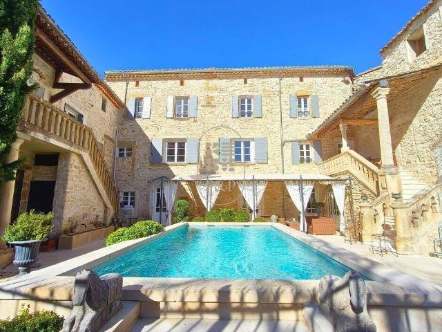 Maison vente à Uzès