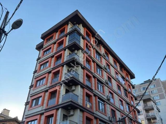 Ataşehir, İstanbul içerisinde kiralık mülk