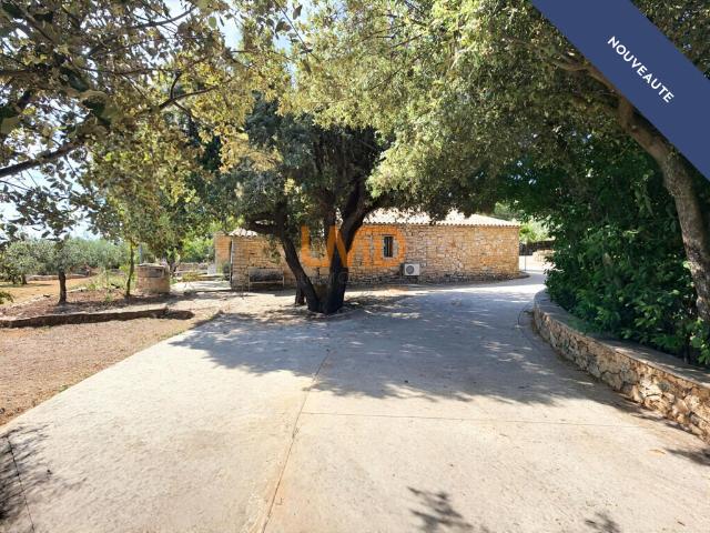 Ferme vente à Arrondissement de Draguignan, Draguignan