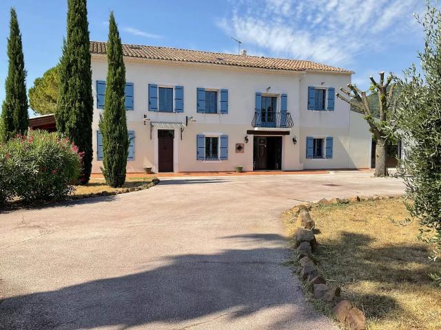 Maison vente à Arrondissement de Toulon, Solliès-pont