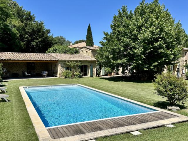 Maison vente à Carpentras, Uchaux