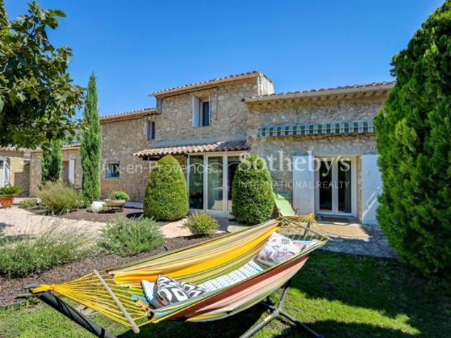 Maison vente à La Barben, Bouches-du-Rhône