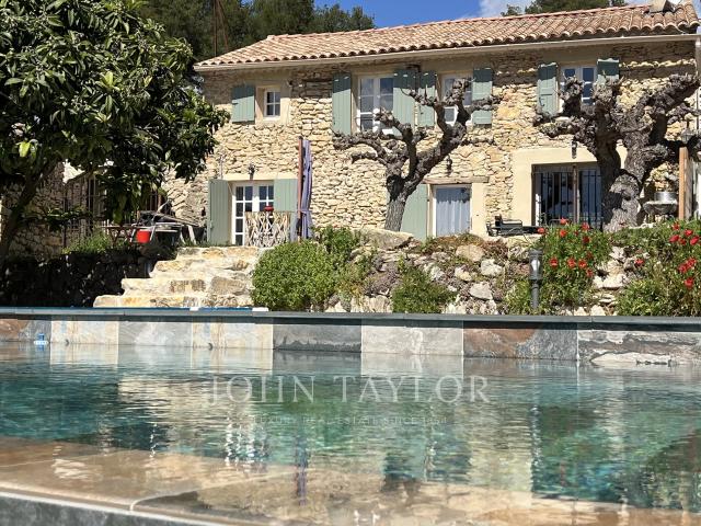 Ferme vente à Arrondissement de Toulon, Le Castellet
