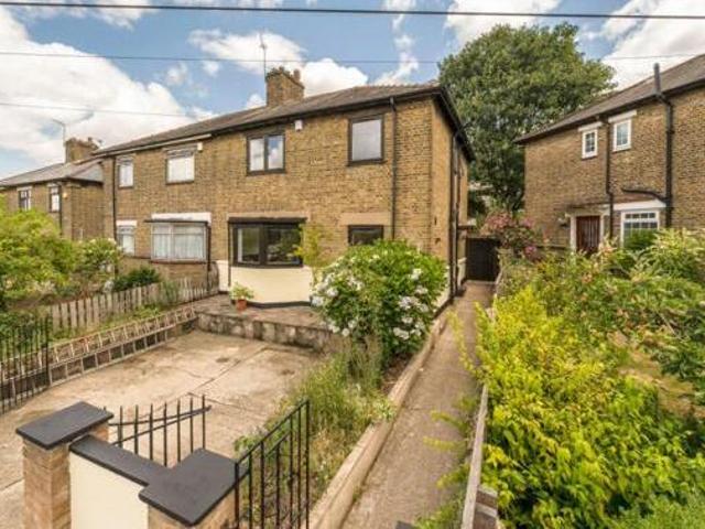House for rent in Lyons, Greater London