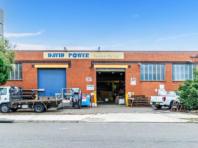 Warehouse for rent in Sydney, New South Wales
