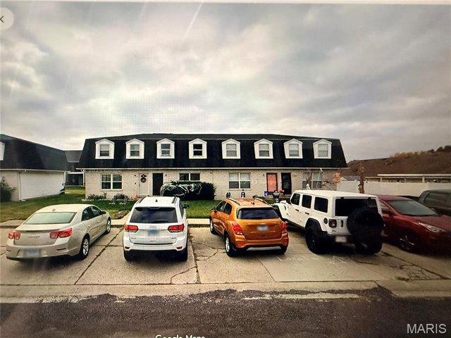 Townhouse for sale in Mascoutah, Illinois