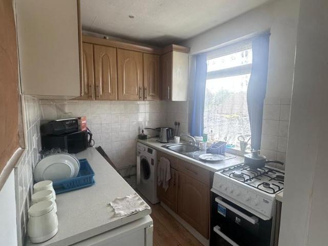 Apartment for rent in Yeading, Greater London