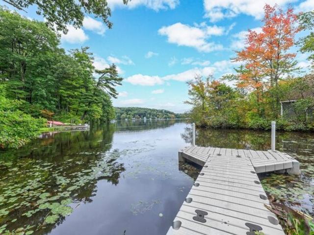 House for sale in Holland, Hampden County