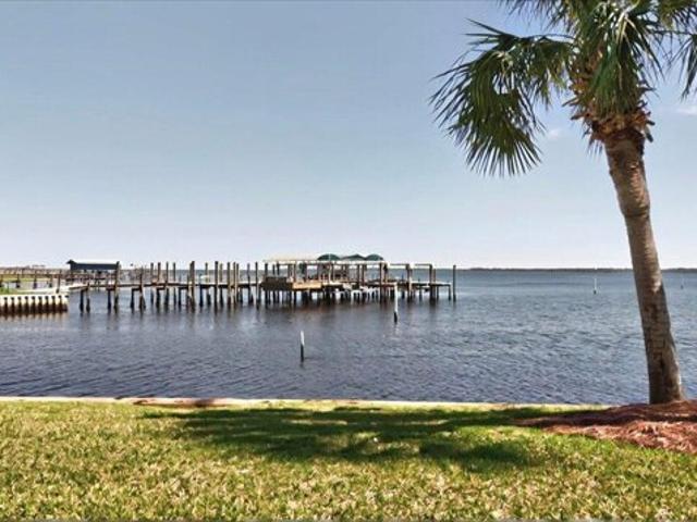 House for sale in Panacea