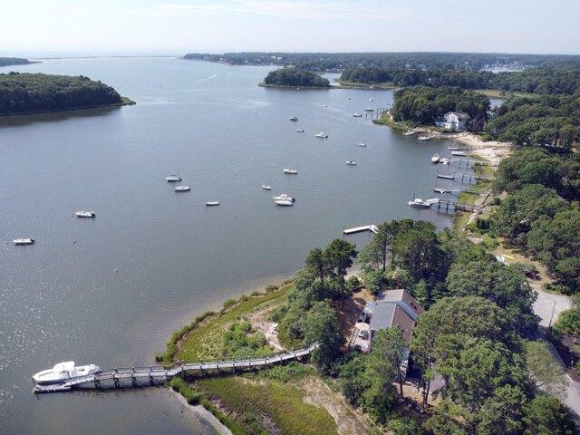 House for sale in Mashpee