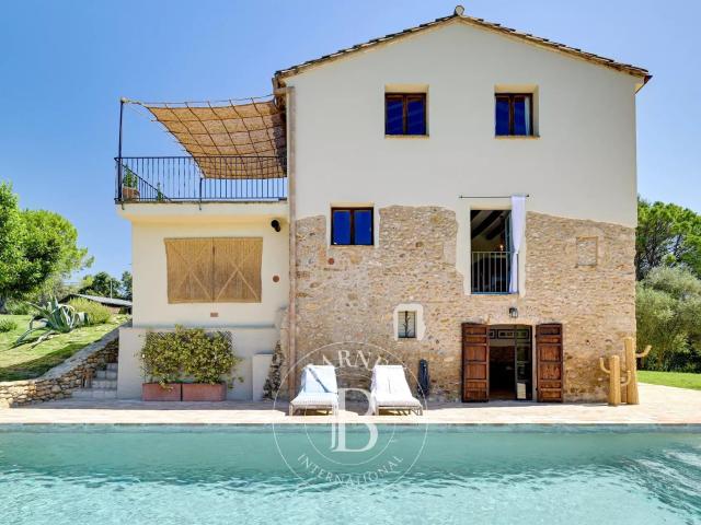 Casa Rural en venta en Banyoles
