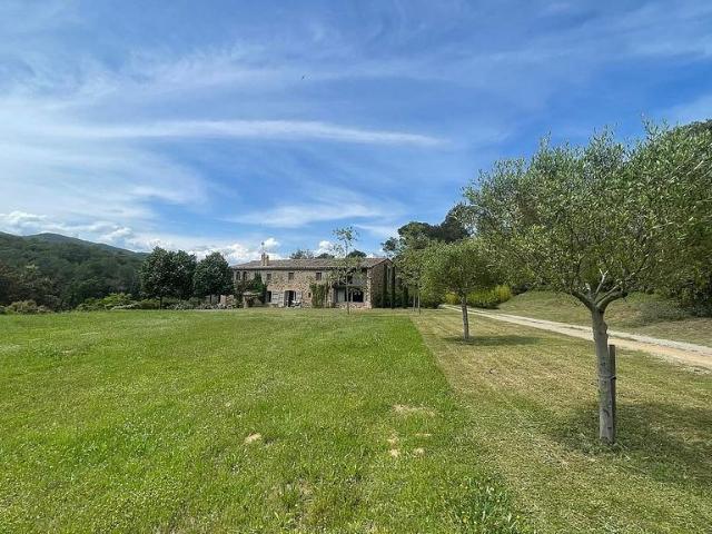 Casa Rural en alquiler en Cruïlles Monells I Sant Sadurní De L'heura, Mas Savalls