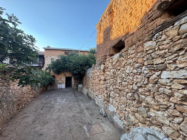 Casa Rural en venta en Adrada De Haza, Castilla y León