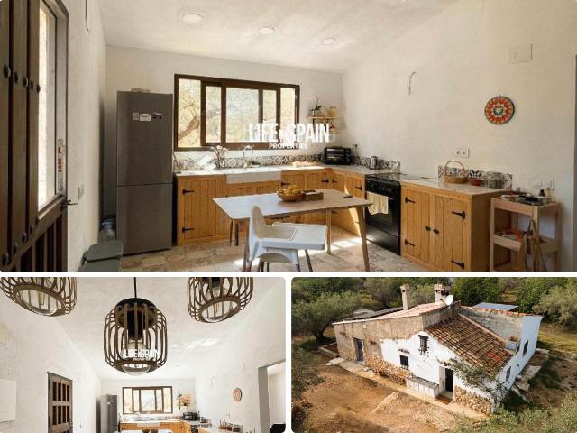 Casa Rural en venta en L'aldea, Tarragona