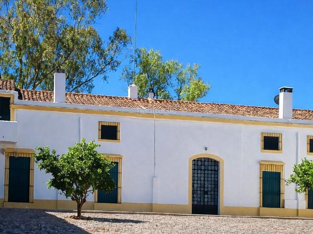 Casa Rural en venta en Casco Antiguo, Tierra de Badajoz