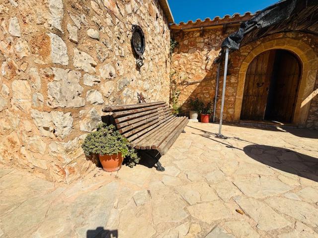 Casa Rural en venta en Migjorn, Baleares