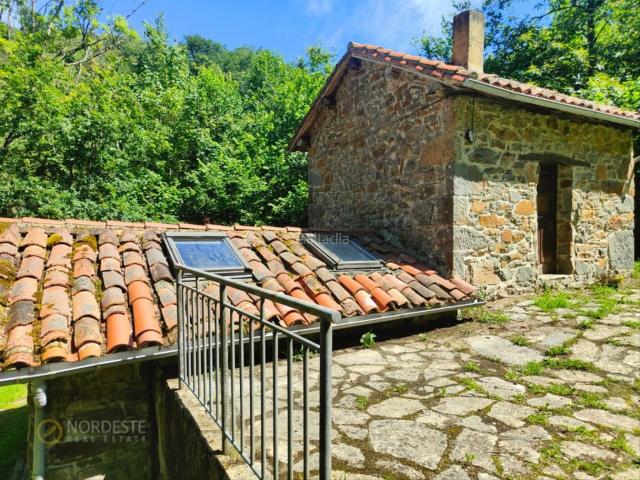 Casa Rural en venta en Bimenes, Les Collaes