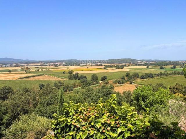 Casa Rural en venta en Castell d'Empordà, Baix Empordà