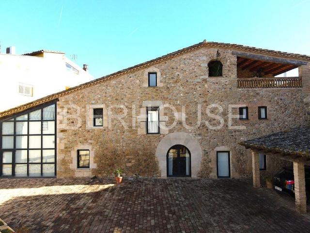 Casa Rural en venta en Bordils, Girona