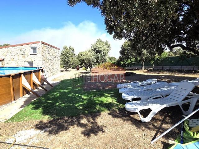 Casa Rural en venta en Burgohondo, Castilla y León
