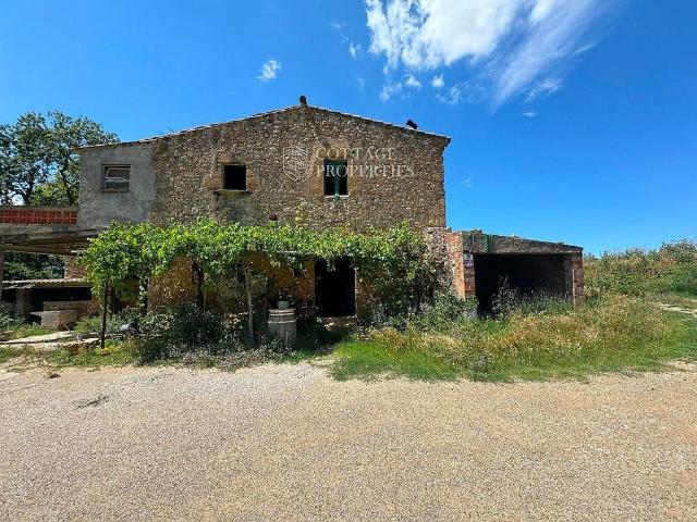 Casa Rural en venta en Alt Empordà, Catalunya