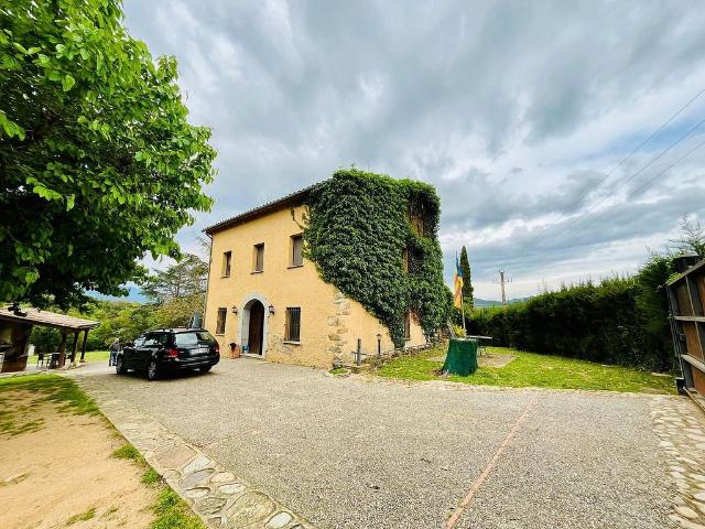 Casa Rural en venta en Bescanó